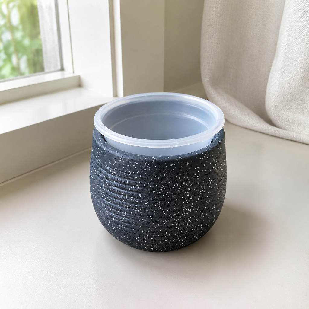Roto Ripple Self-Watering Planter