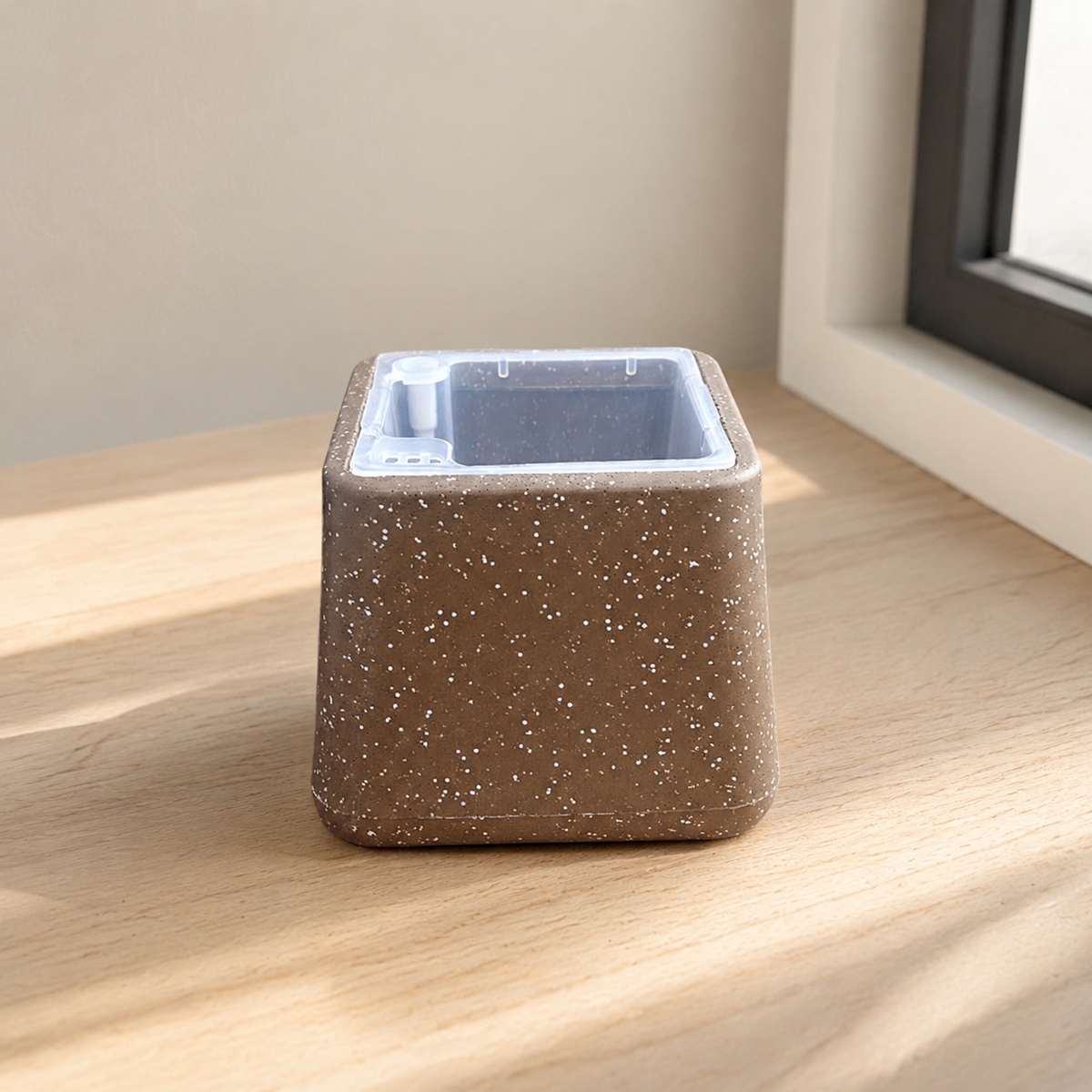 Roto Taper Self-Watering Planter